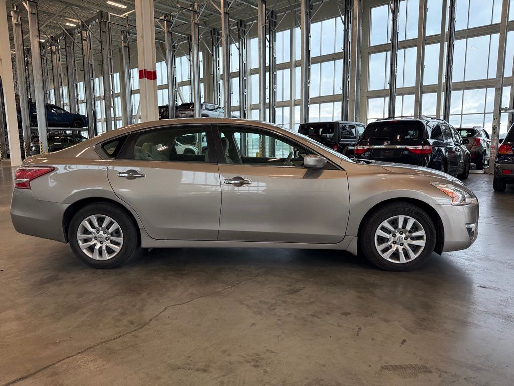 Used 2013 Nissan Altima Sedan S with VIN 1N4AL3AP4DC153578 for sale in Philadelphia, PA