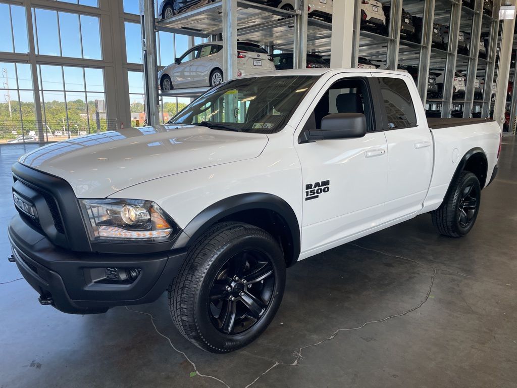 2021 Ram 1500 Classic Warlock photo 3