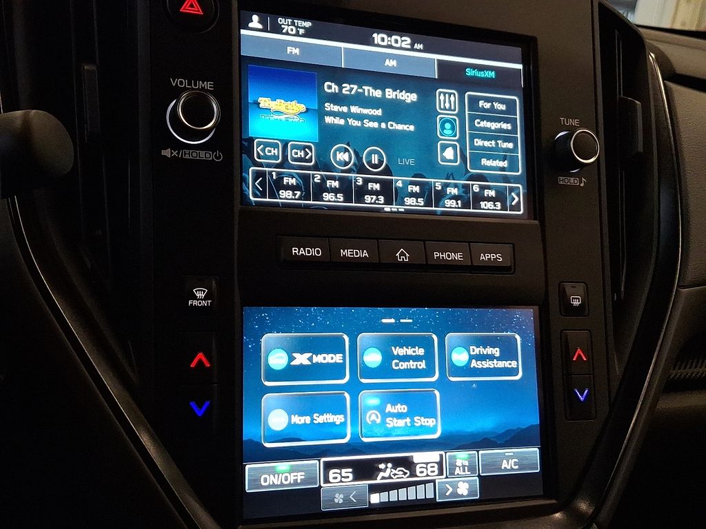 2026 Subaru Crosstrek Base photo 3