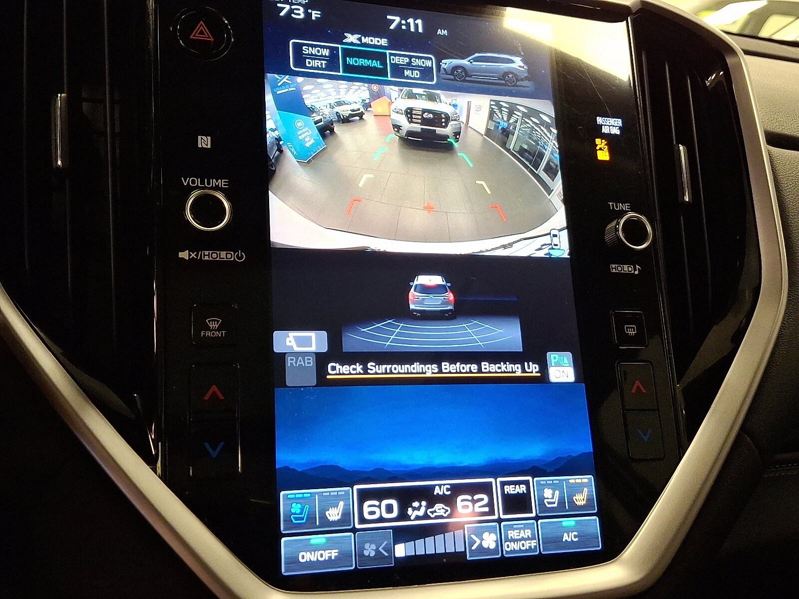 2023 Subaru Ascent Touring photo 4