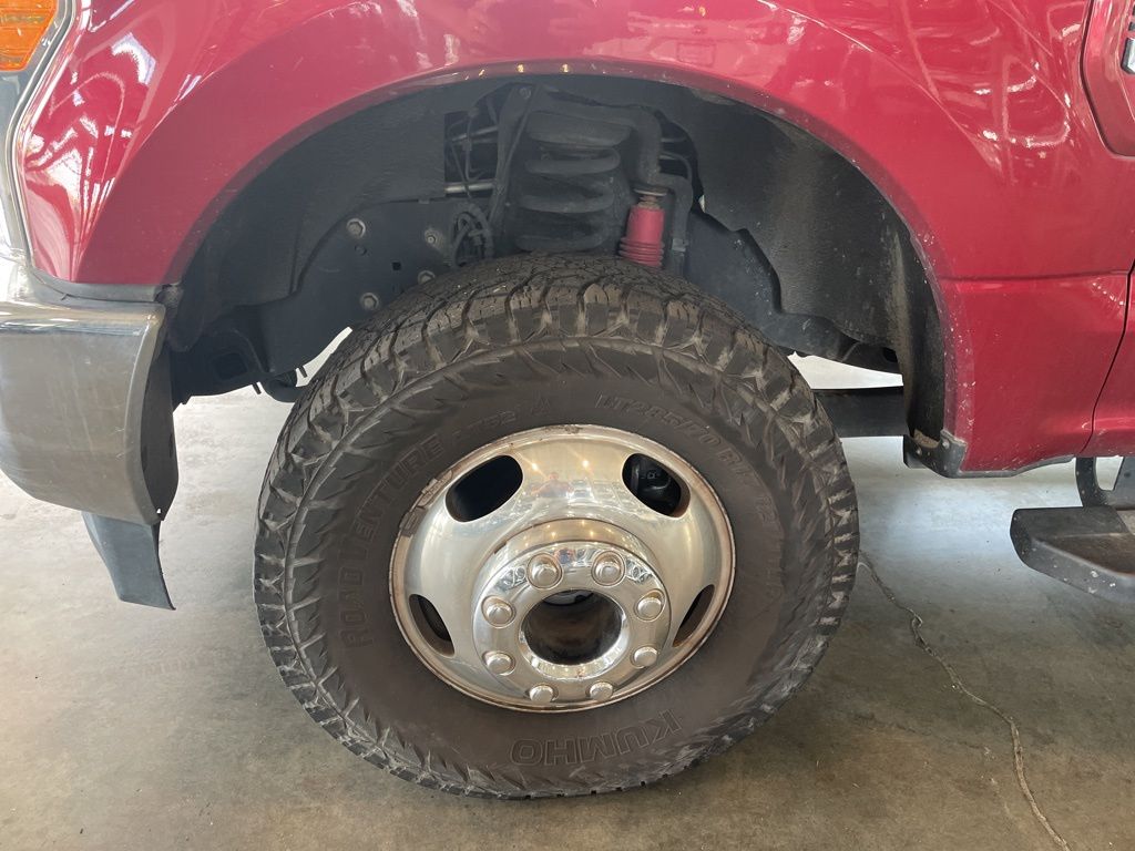 2017 Ford F-350 photo 4
