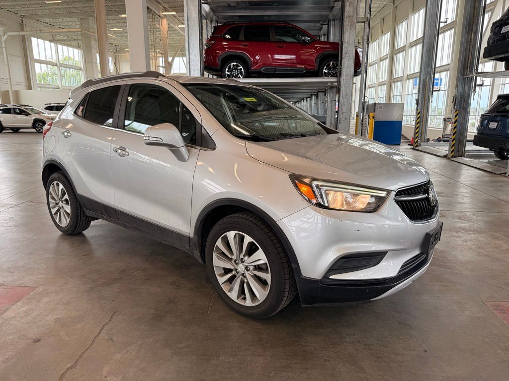 2017 Buick Encore Preferred's photo