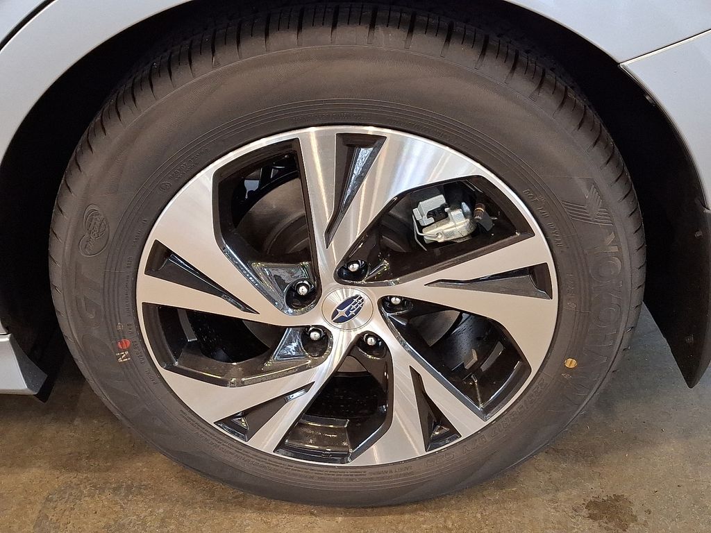 2025 Subaru Legacy Premium - Photo 8