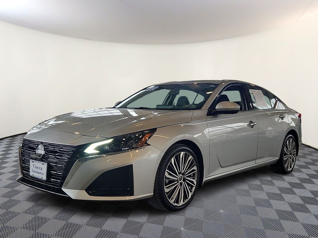 2023 Nissan Altima SL