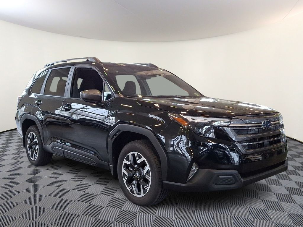 2025 Subaru Forester Premium's photo