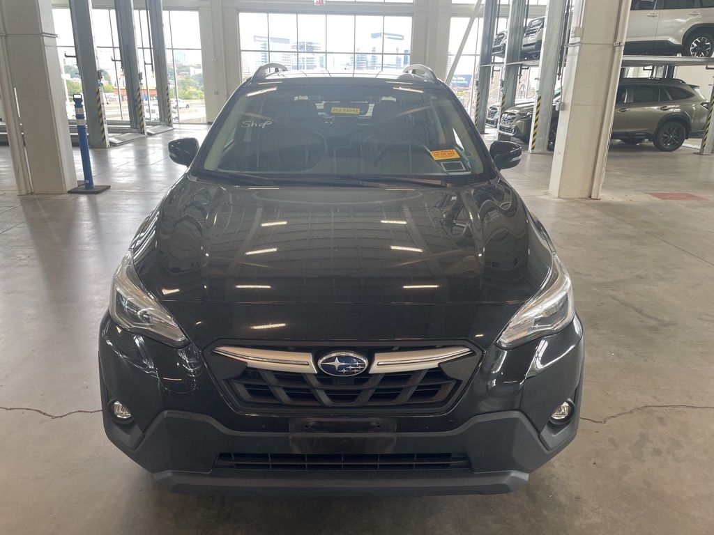 2023 Subaru Crosstrek Limited photo 2