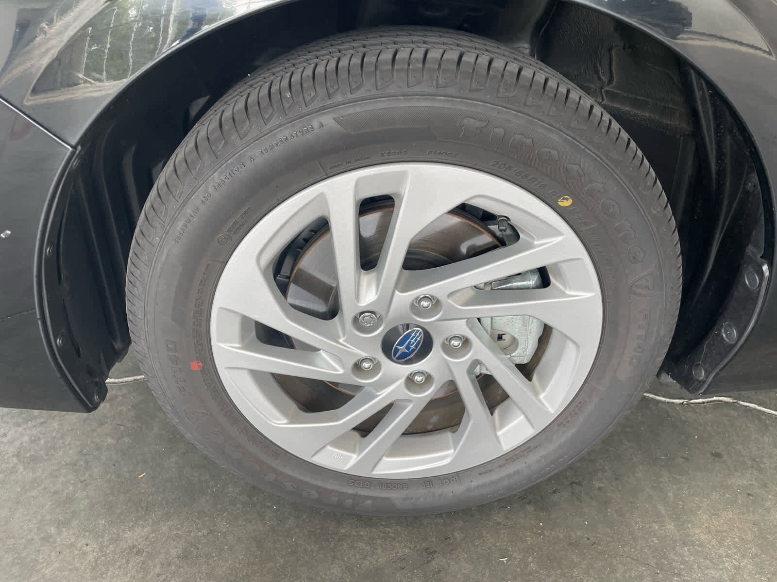 2025 Subaru Impreza Base photo 4