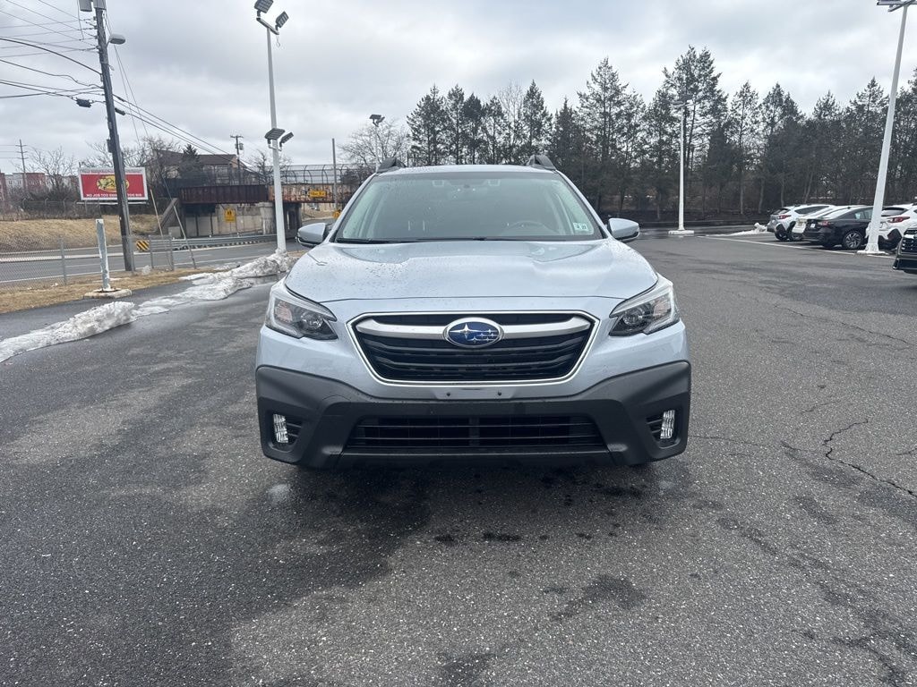 Used 2022 Subaru Outback Premium SUV