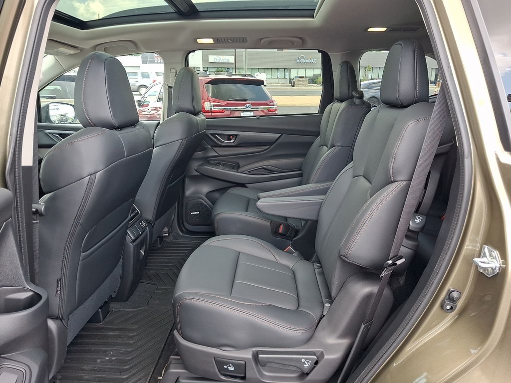 2026 Subaru Ascent Limited Bronze Edition - Photo 11