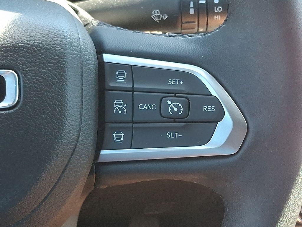 2024 Jeep Compass Limited - Photo 23