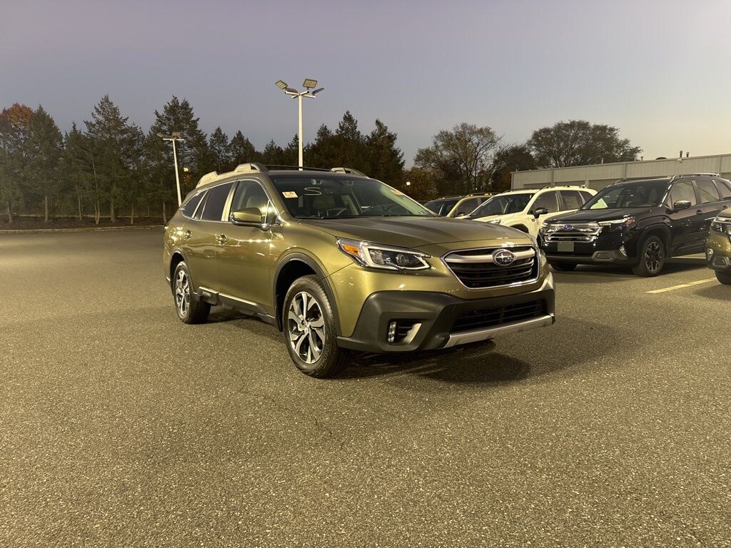 Used 2022 Subaru Outback Limited SUV