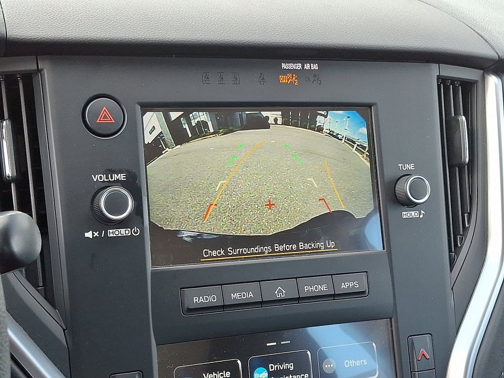 2022 Subaru Legacy Base photo 4