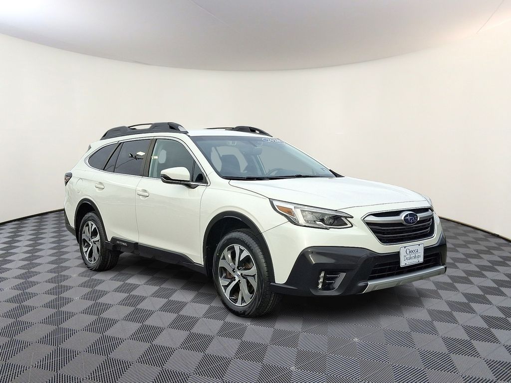 2020 Subaru Outback Limited's photo
