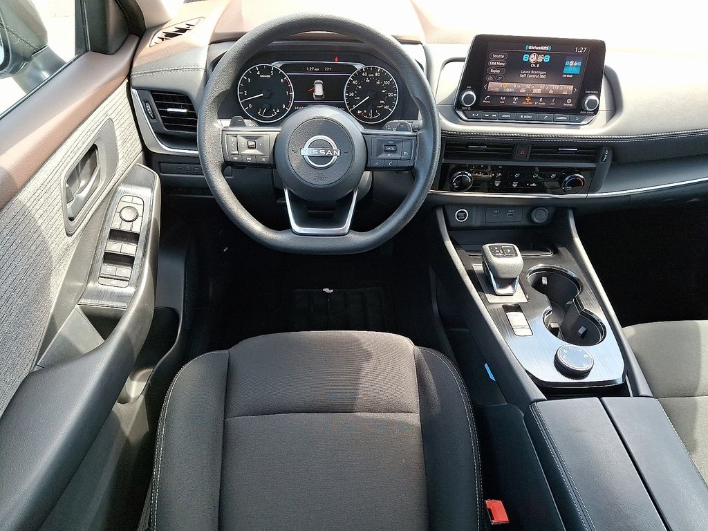 2023 Nissan Rogue AWD S photo 2
