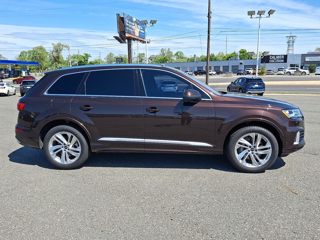 2022 Audi Q7 Premium - Photo 10