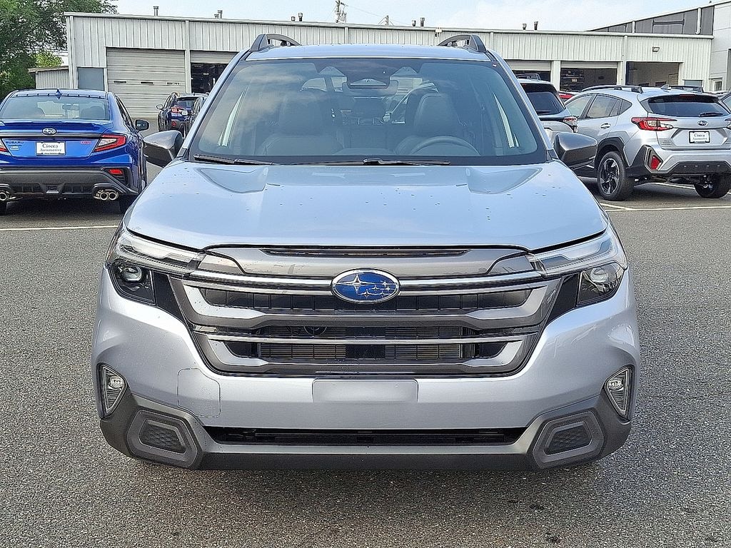New 2025 Subaru Forester Limited SUV