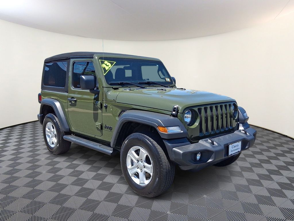 2023 Jeep Wrangler Sport S's photo