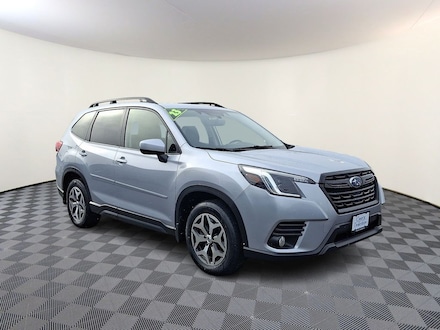 2023 Subaru Forester Premium SUV