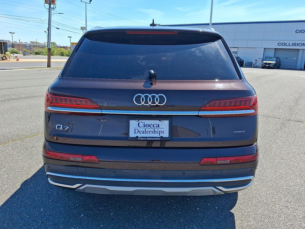 2022 Audi Q7 Premium - Photo 8