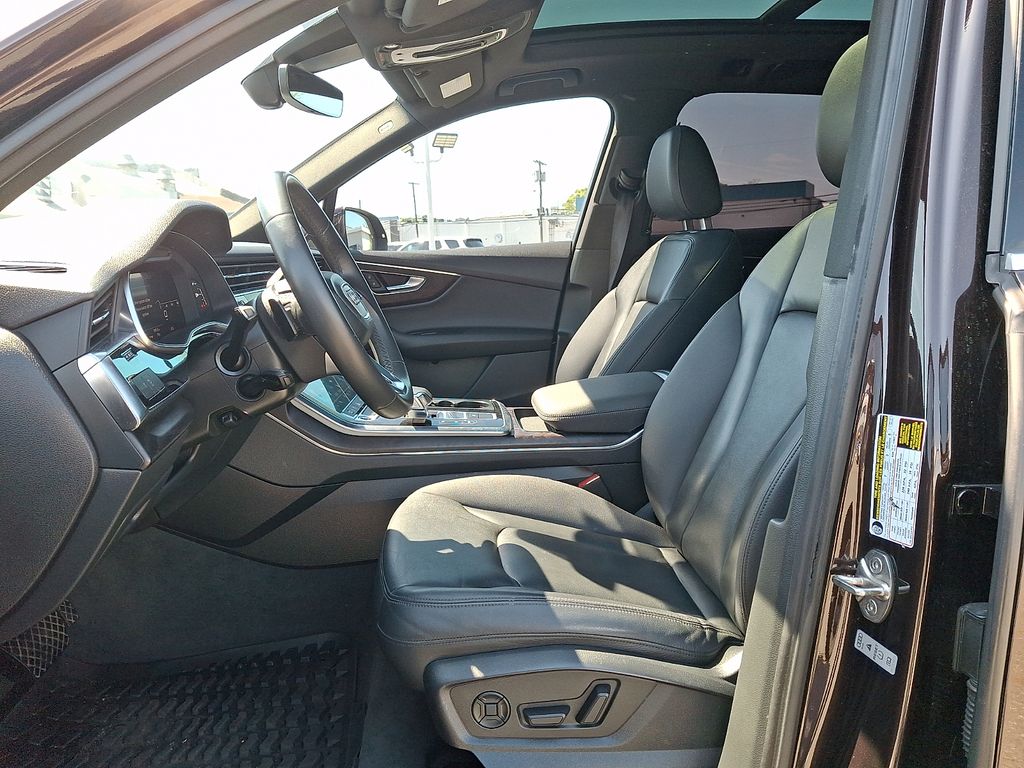 2022 Audi Q7 Premium - Photo 16