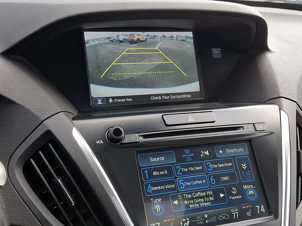 2017 Acura MDX SH-AWD photo 3