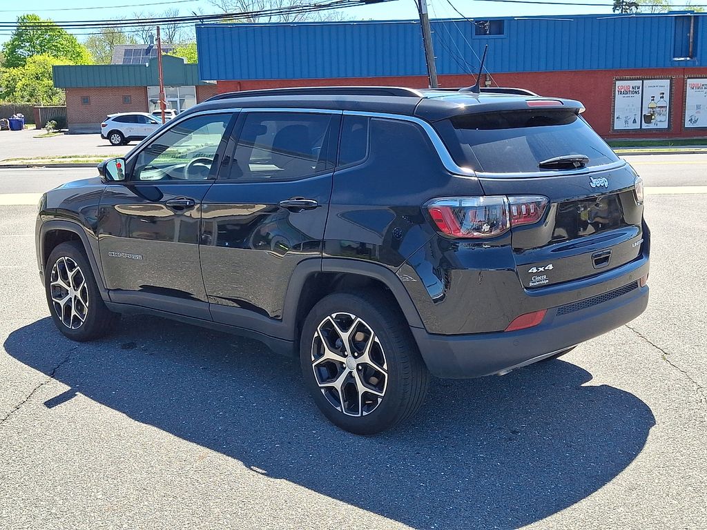 2024 Jeep Compass Limited - Photo 7