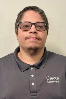 Staff member Juan Rodriguez from ID_d681d7ccd3c0