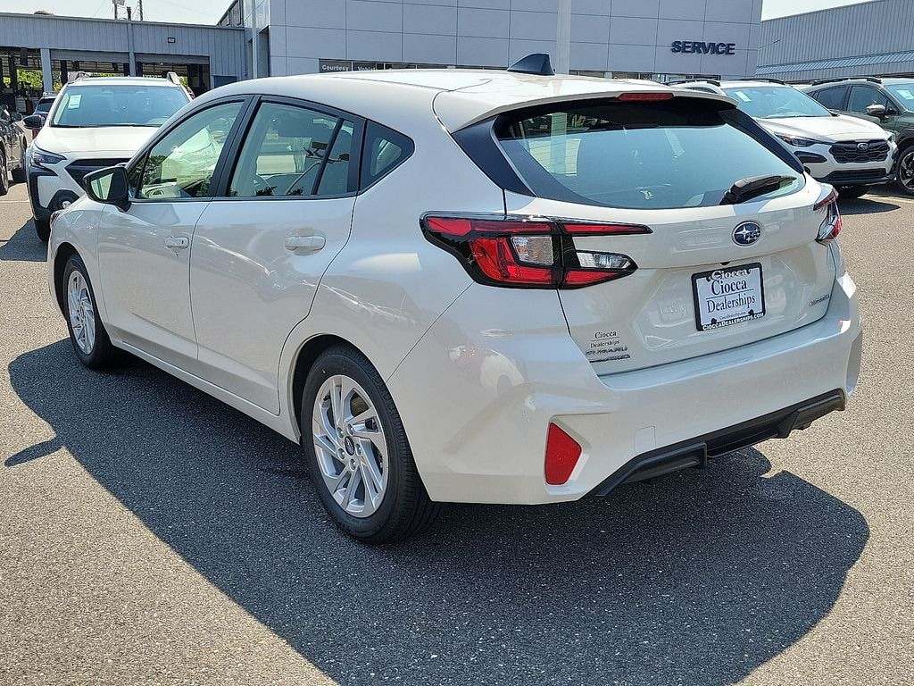 New 2025 Subaru Impreza Base 5-Door