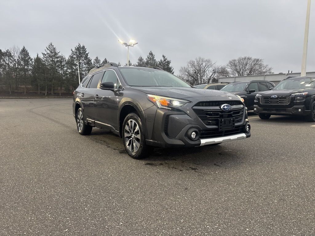 Used 2023 Subaru Outback Limited SUV