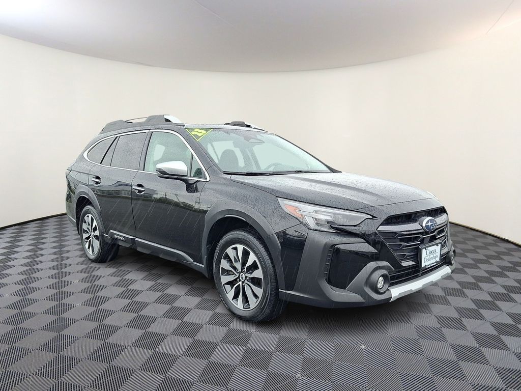 2023 Subaru Outback Touring XT's photo