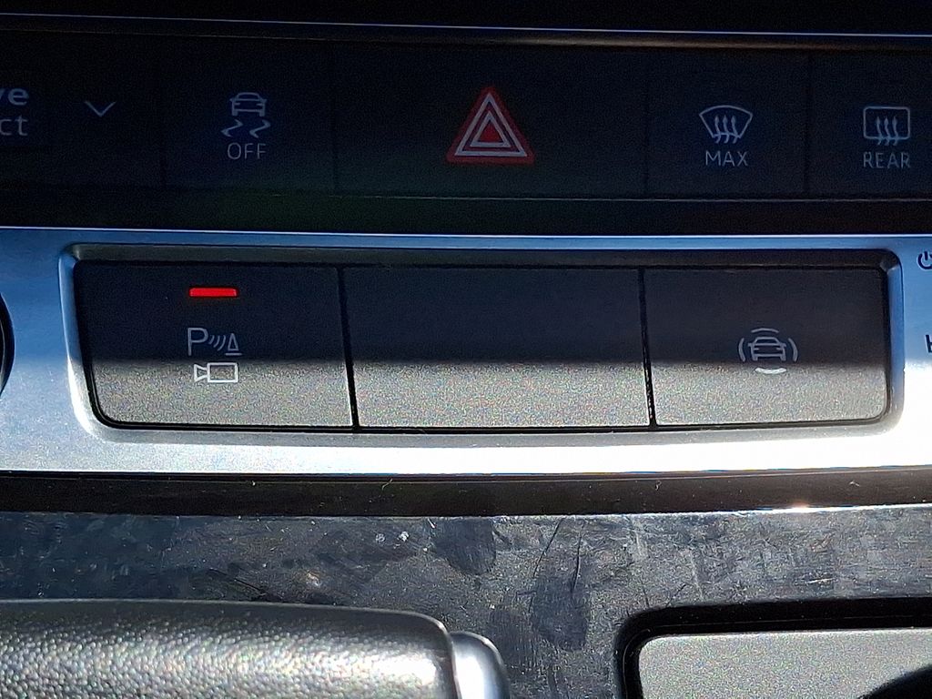 2022 Audi Q7 Premium - Photo 28