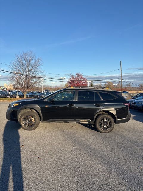 2023 Subaru Outback Wilderness photo 2