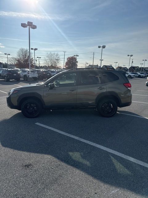 2022 Subaru Forester Wilderness photo 2