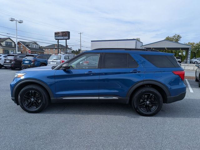2022 Ford Explorer XLT photo 3