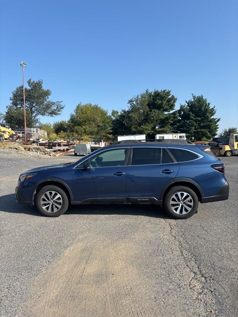 2020 Subaru Outback Premium photo 2
