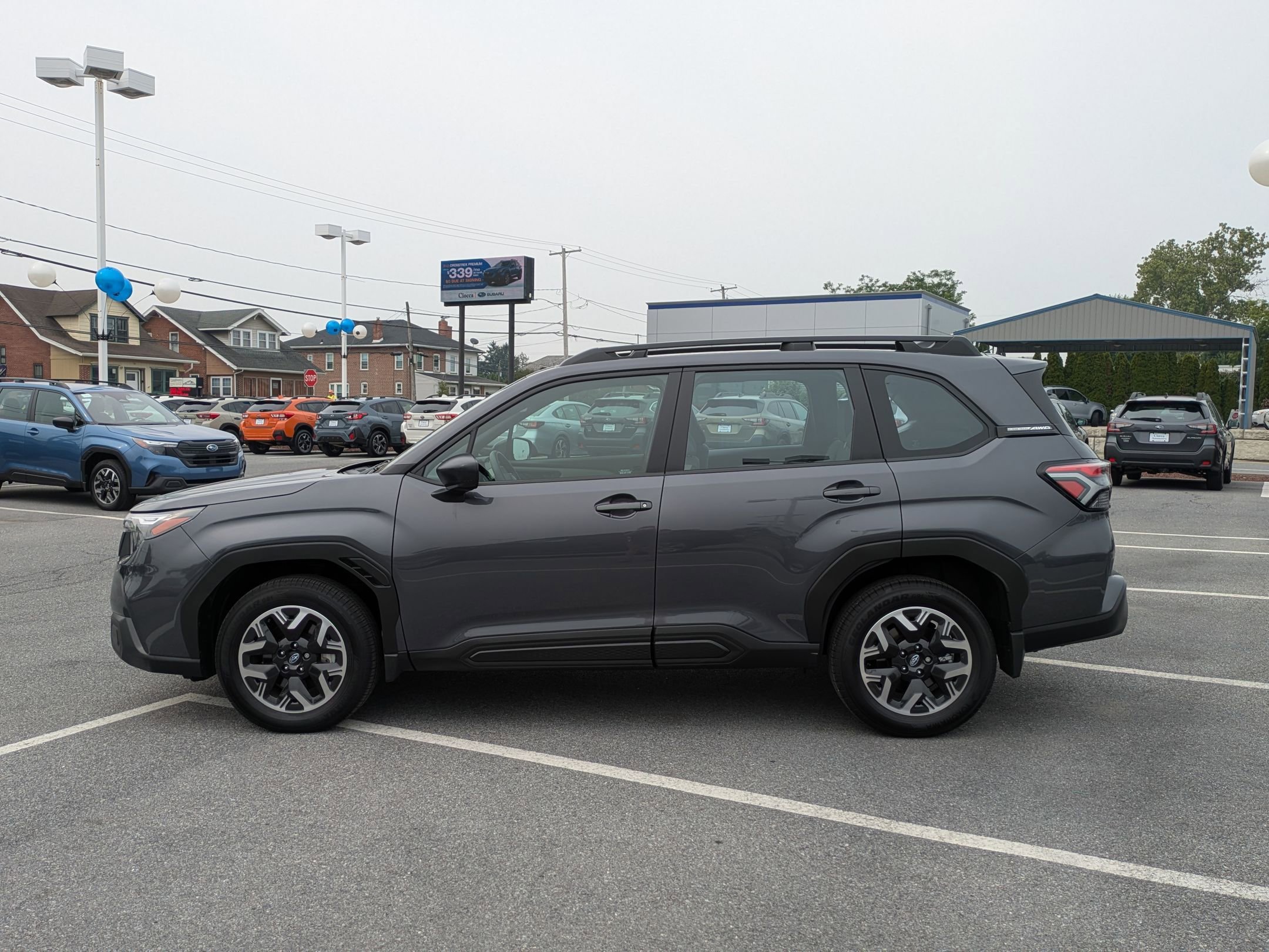 2025 Subaru Forester Base photo 4