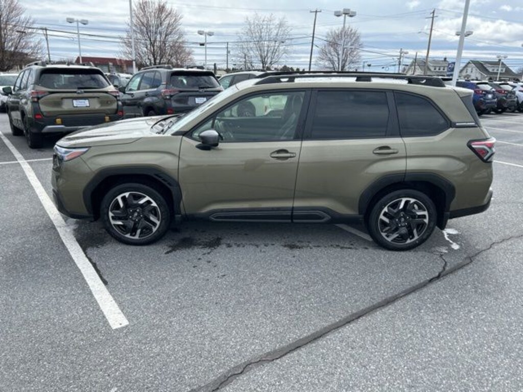 Used 2025 Subaru Forester Limited SUV