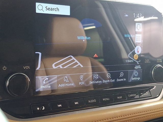 2023 Nissan Rogue Platinum photo 3