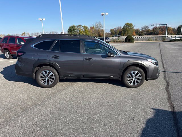 Used 2025 Subaru Outback Premium SUV