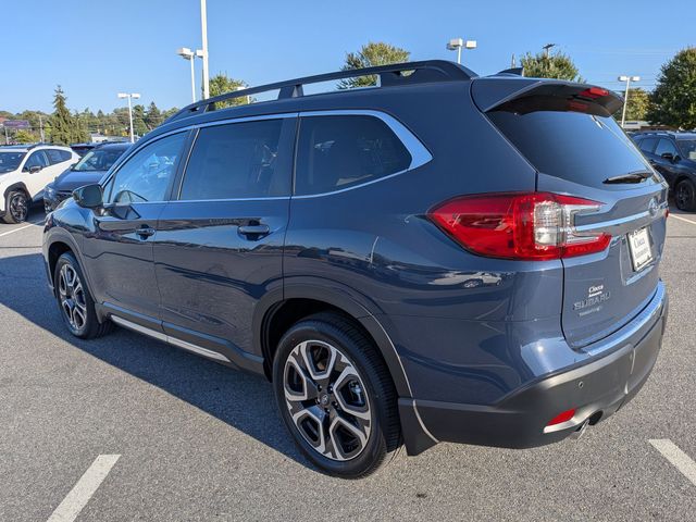 2025 Subaru Ascent Limited photo 4