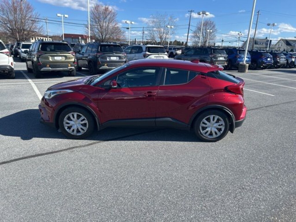 Used 2019 Toyota C-HR LE SUV