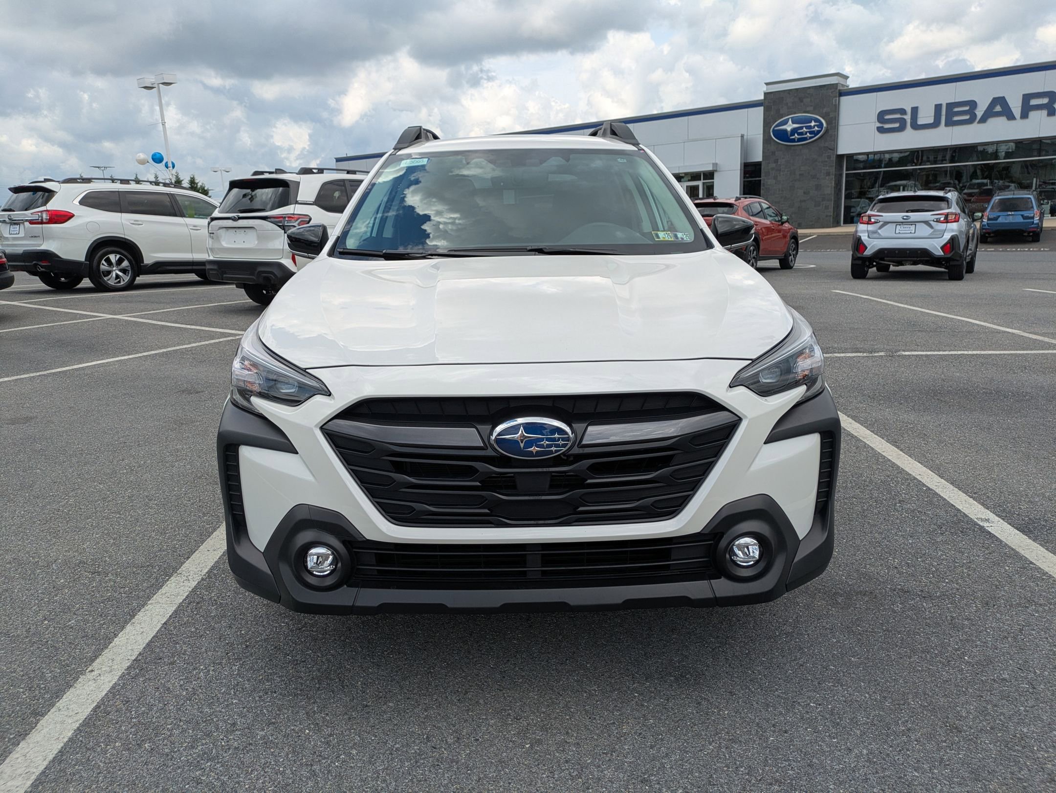 2025 Subaru Outback Premium photo 2