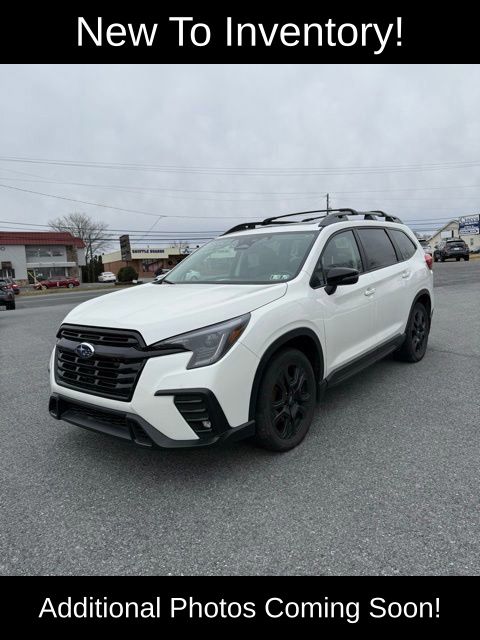 2023 Subaru Ascent Onyx Edition's photo