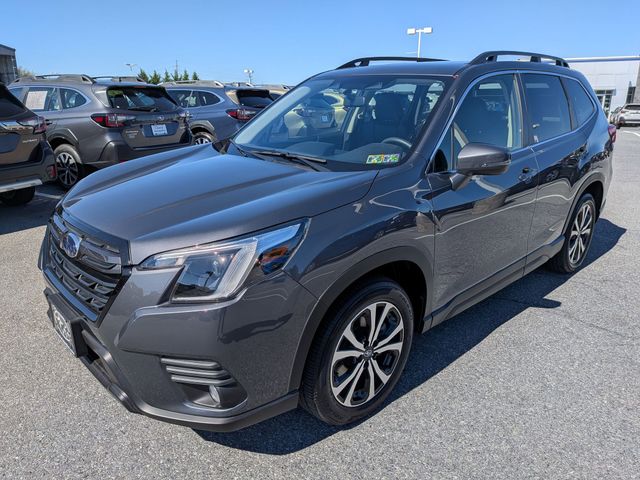 2023 Subaru Forester Limited photo 2