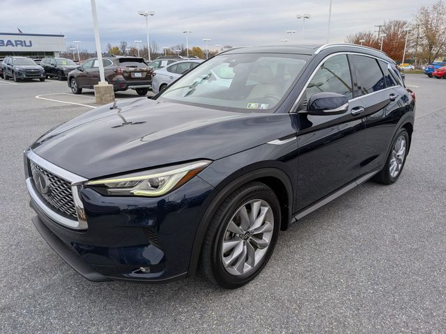 2020 Infiniti QX50 Luxe photo 3