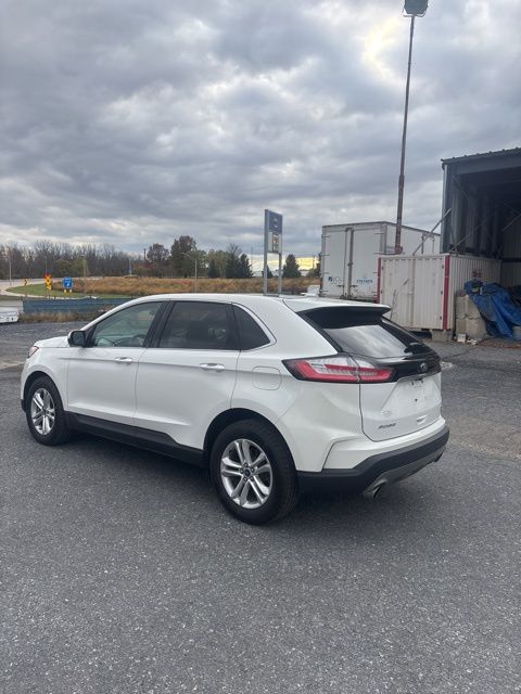 2020 Ford Edge SEL photo 3