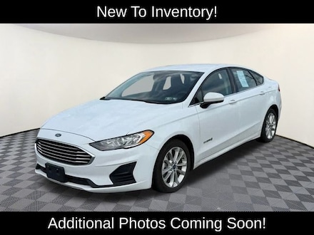 2019 Ford Fusion Hybrid SE Sedan