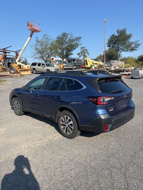 2020 Subaru Outback Premium photo 3