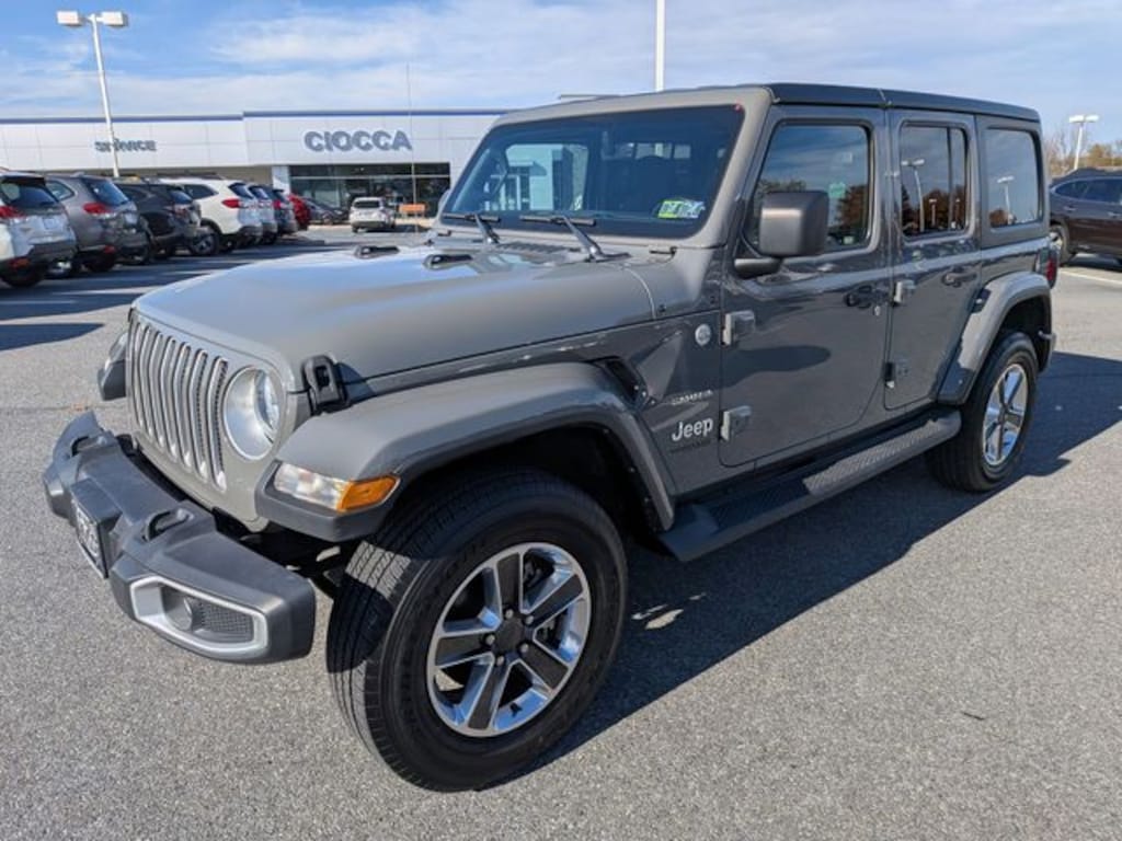 Used 2022 Jeep Wrangler Unlimited Sahara SUV