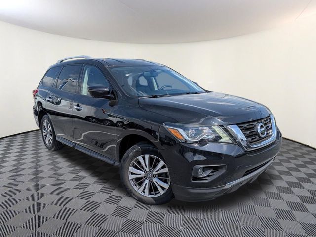 2019 Nissan Pathfinder SL 4WD's photo